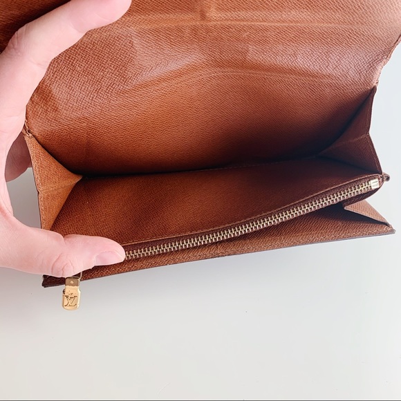 Louis Vuitton Vintage Long Wallet - Picture 13 of 16